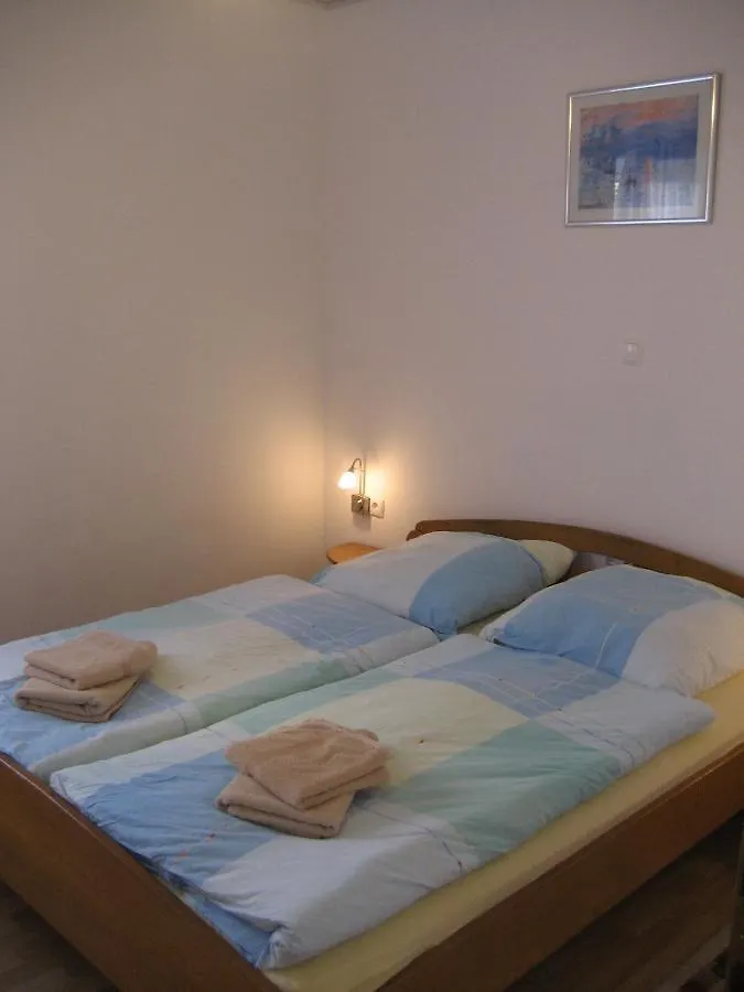 Apartman Villa „Drei Palmen“